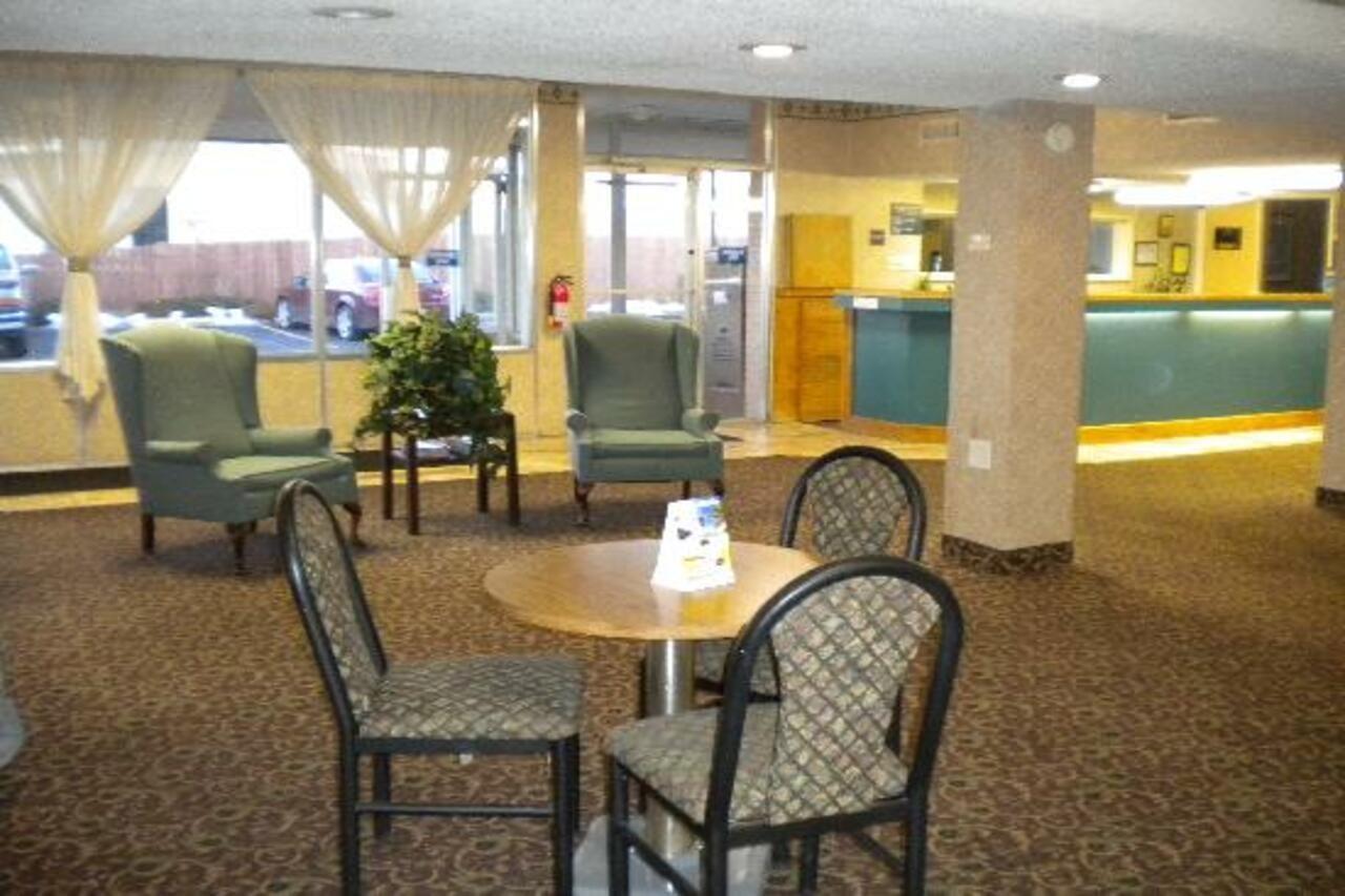 Comfort Suites Шайен Екстериор снимка